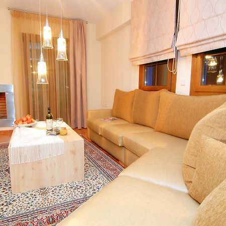 Safetis Stories Apartment Díon Екстериор снимка