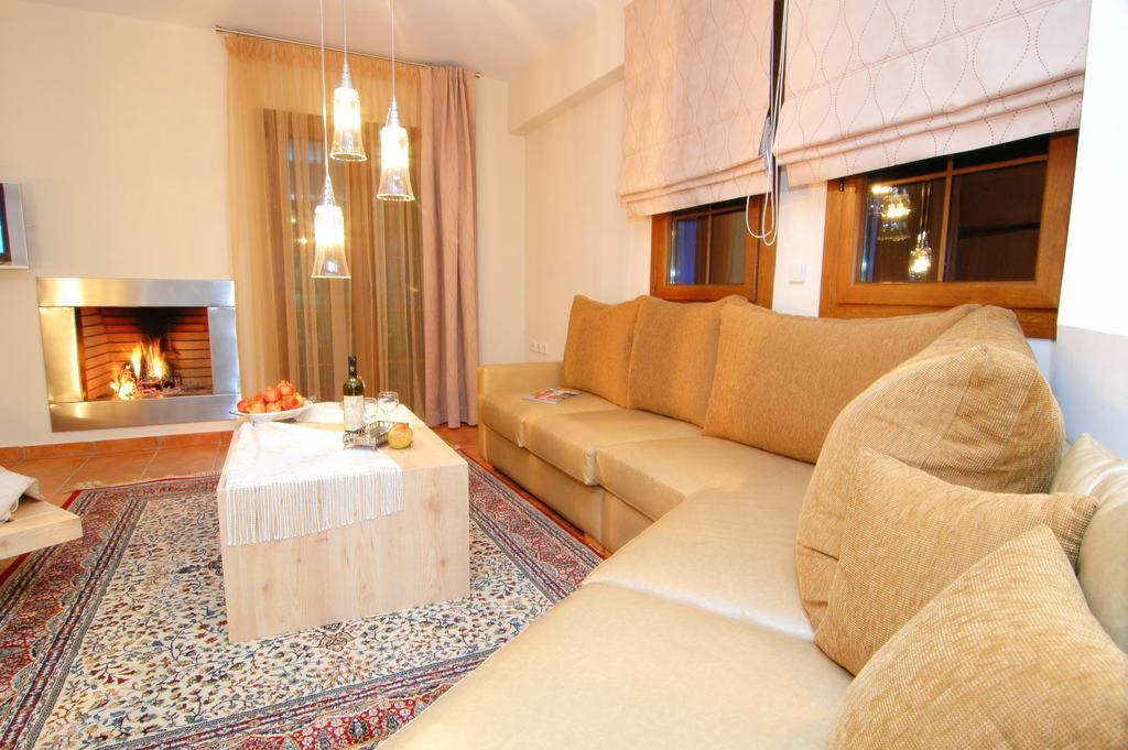 Safetis Stories Apartment Díon Екстериор снимка